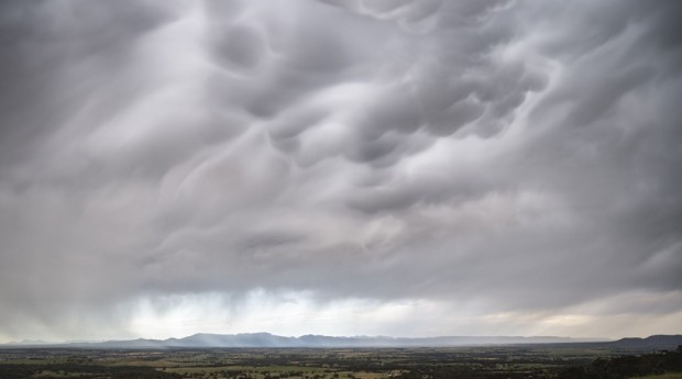 Mammatus Storm Clouds by Martin Stringer